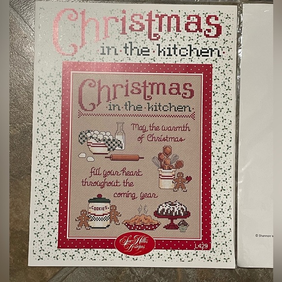 Set of 4 Holiday Cross Stitch charts - Picture 2 of 6